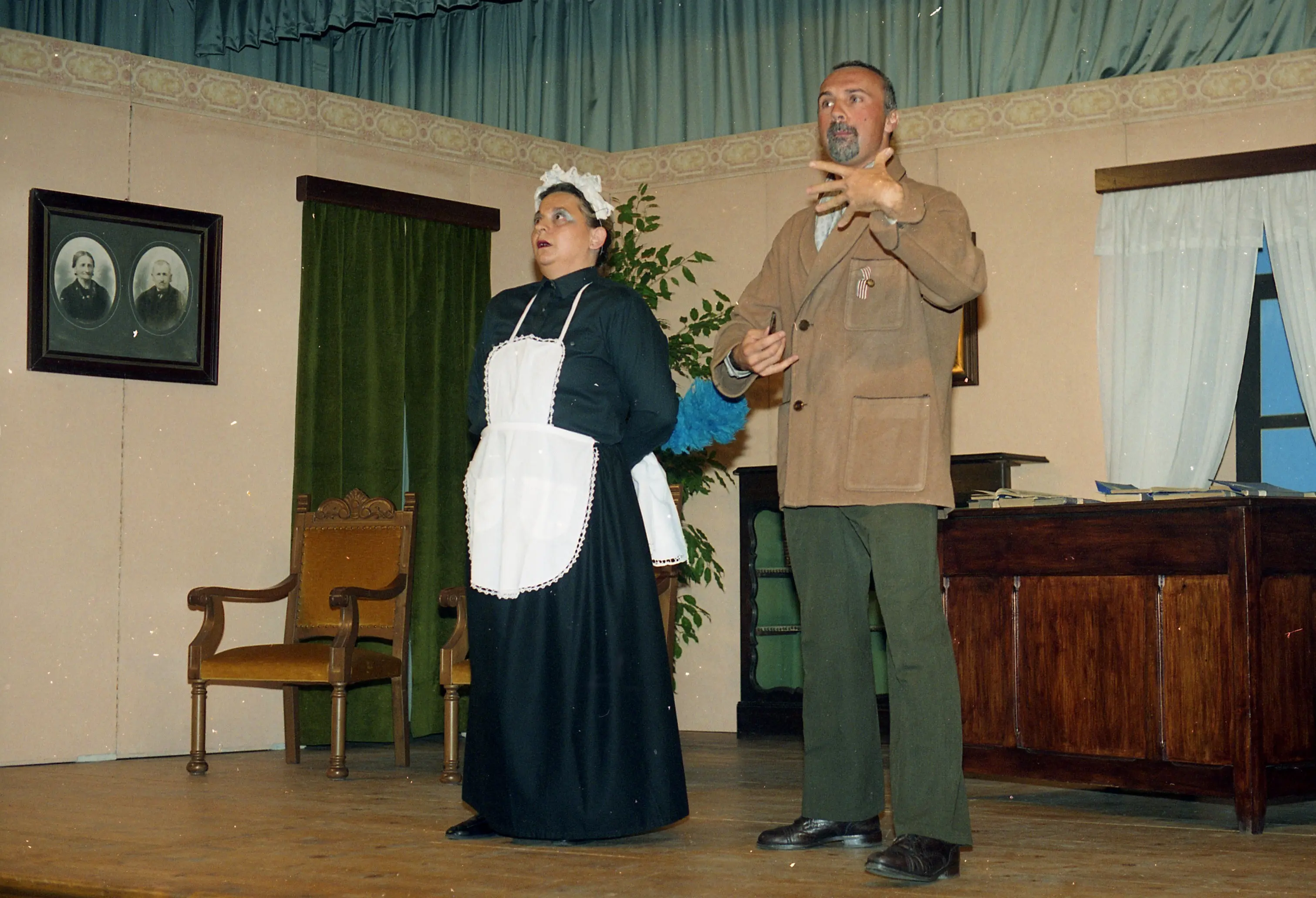 inaugurazione teatro e Doe cioche